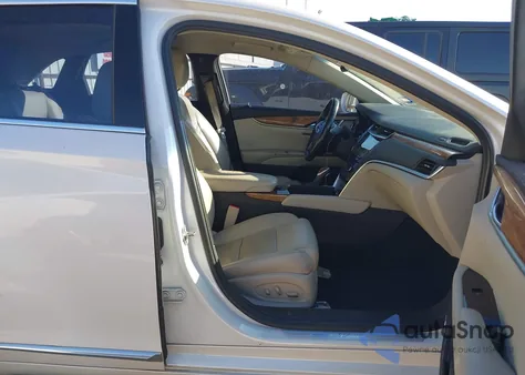 2018 Cadillac Xts Luxury z USA, uszkodzony, nr VIN 2G61M5S32J9167712